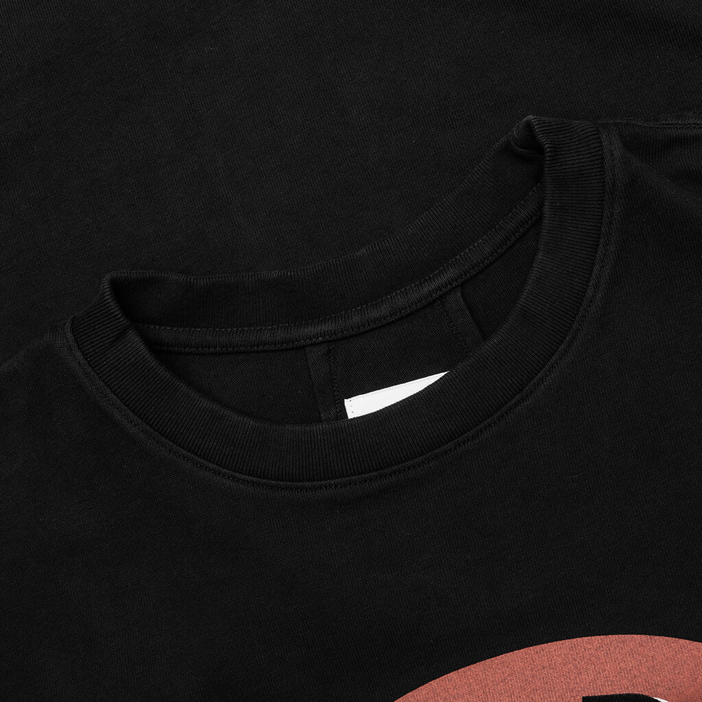 Les Deux Alpes Tee - Vintage Black