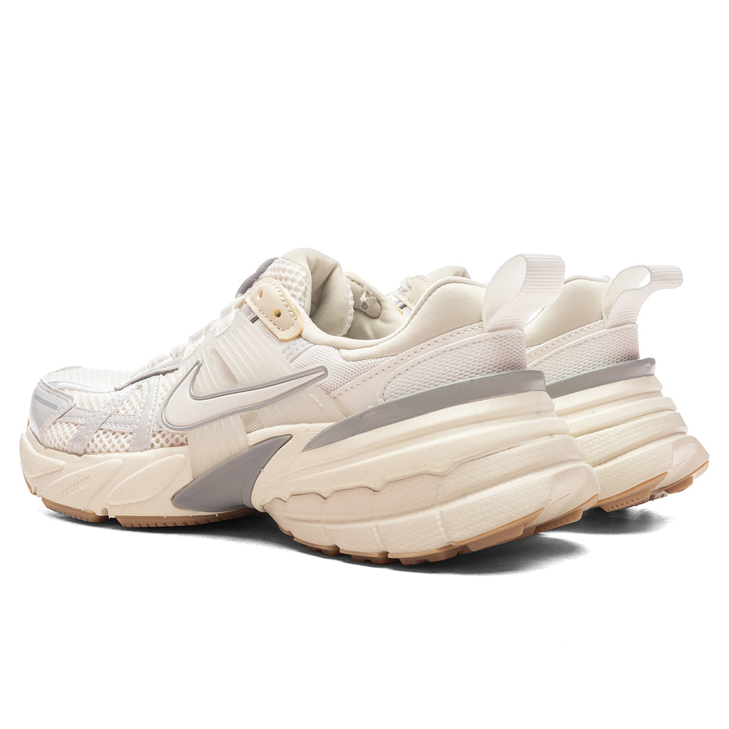 Women's V2K Run - Sail/Light Khaki/Light Smoke Grey
